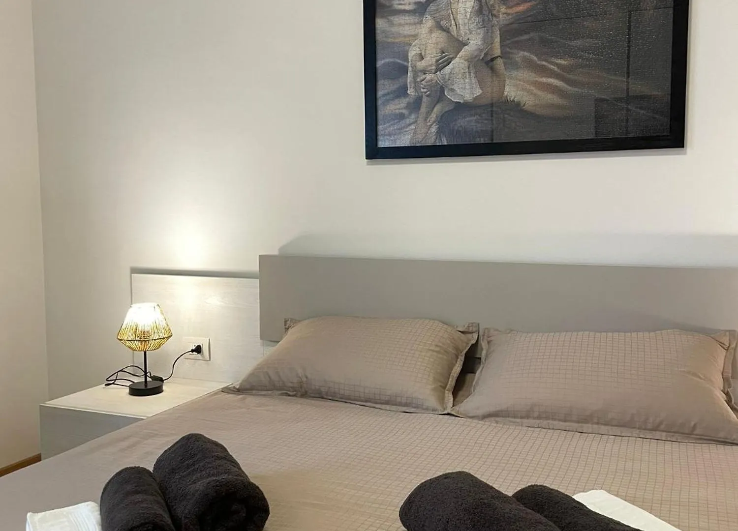 Rustic Apartment -200Mt From Berninaexpress تيرانو